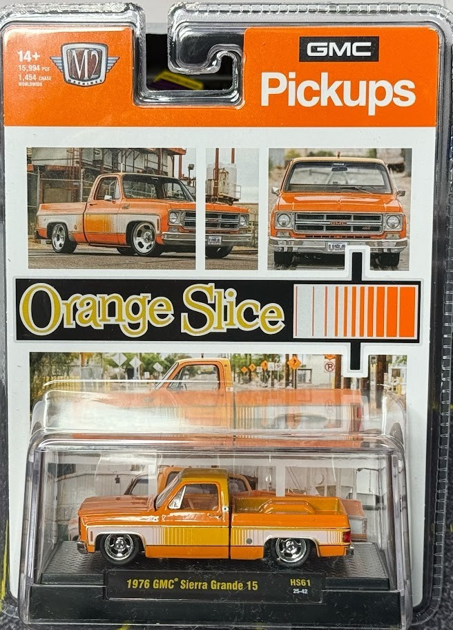 M2 Machines 1976 GMC Sierra Grande 15 Orange Slice 31500 HS61 1/64