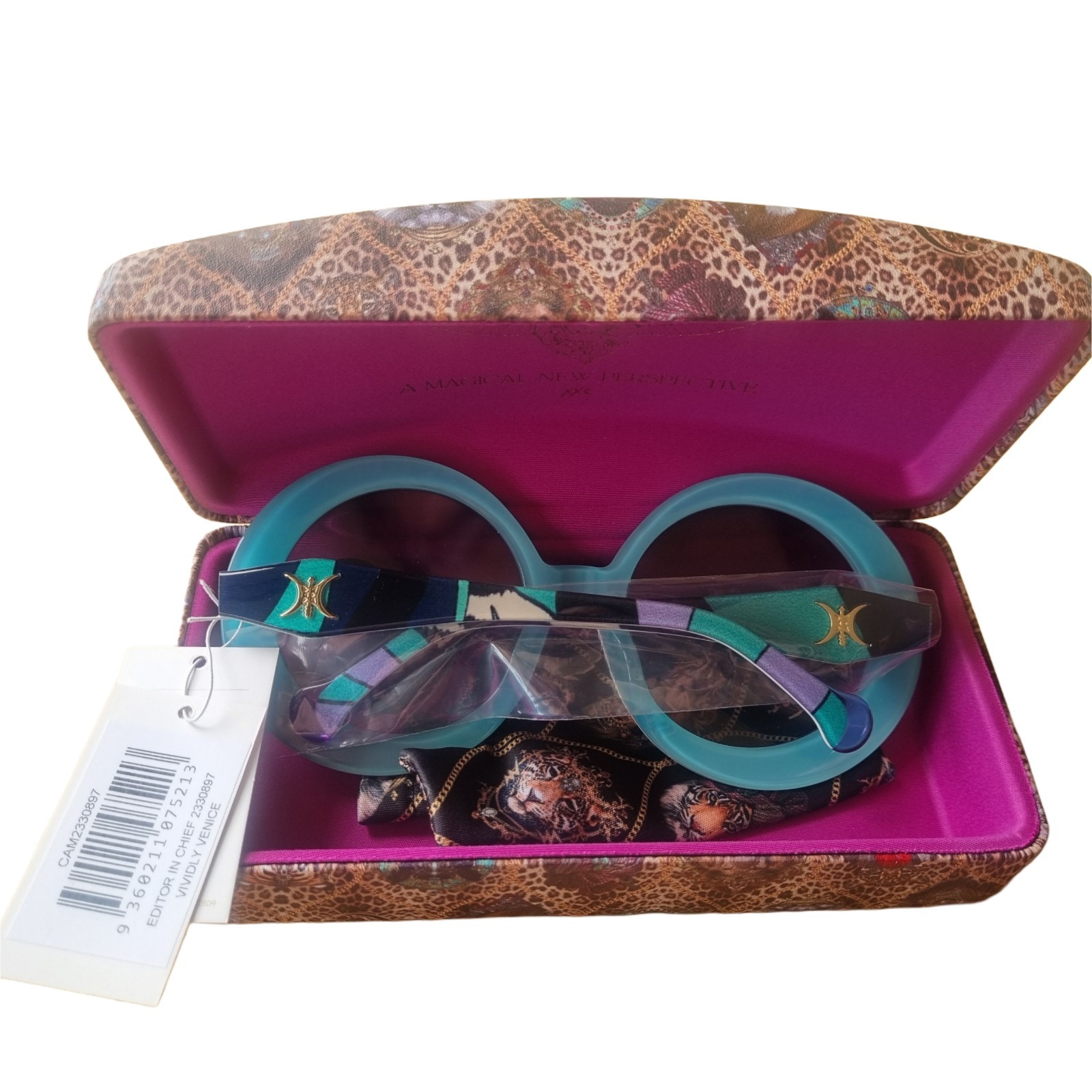 Brand New CAMILLA Editor In Chief Sunglasses Vividly Venice With Case RRP $350 image 3