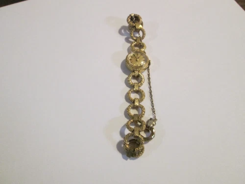 Vintage Ladies Seiko Watch, Gold Tone, Wind up # 11-0509, Japan