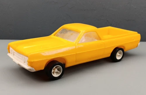 Vintage Tonka Ford Ranchero Marked 810217 Plastic 9” From Car Carrier Yellow
