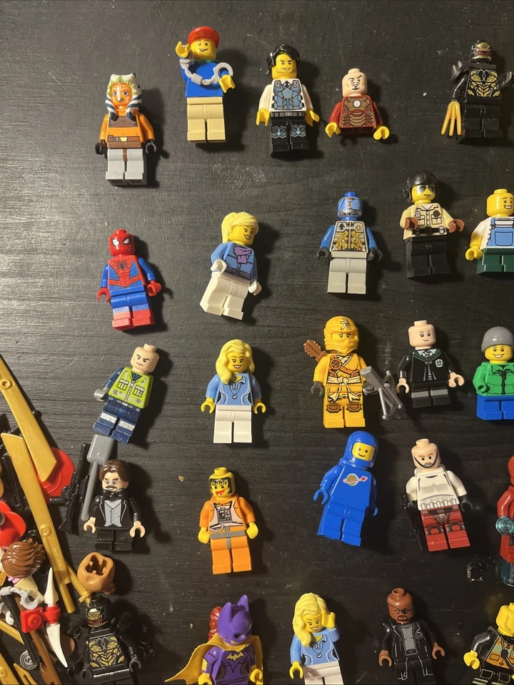 Большой лот минифигурок LEGO - Звездные войны - супергерои - Человек-паук - Ниндзяго и многое другое - Изображение 2 из 4