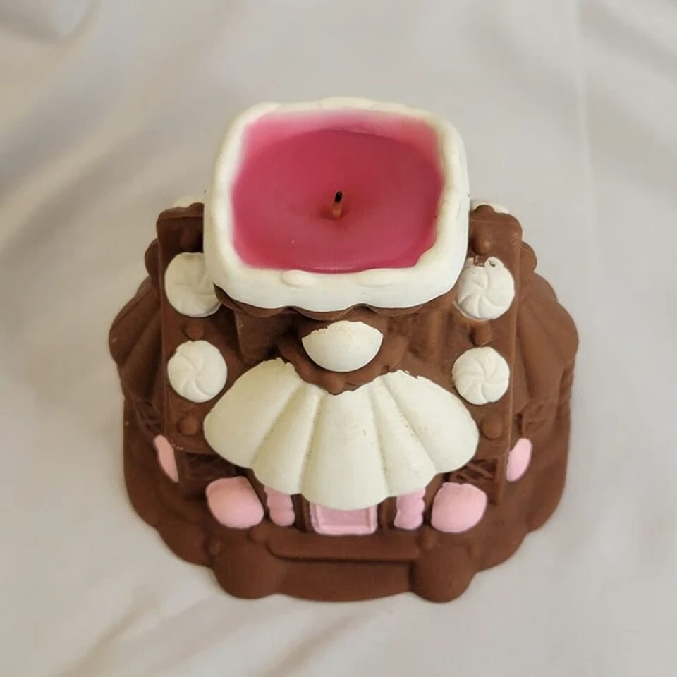 Vela de Navidad Avon Gingerbread House vintage años 70 incienso y mirra Foto 2 de 4