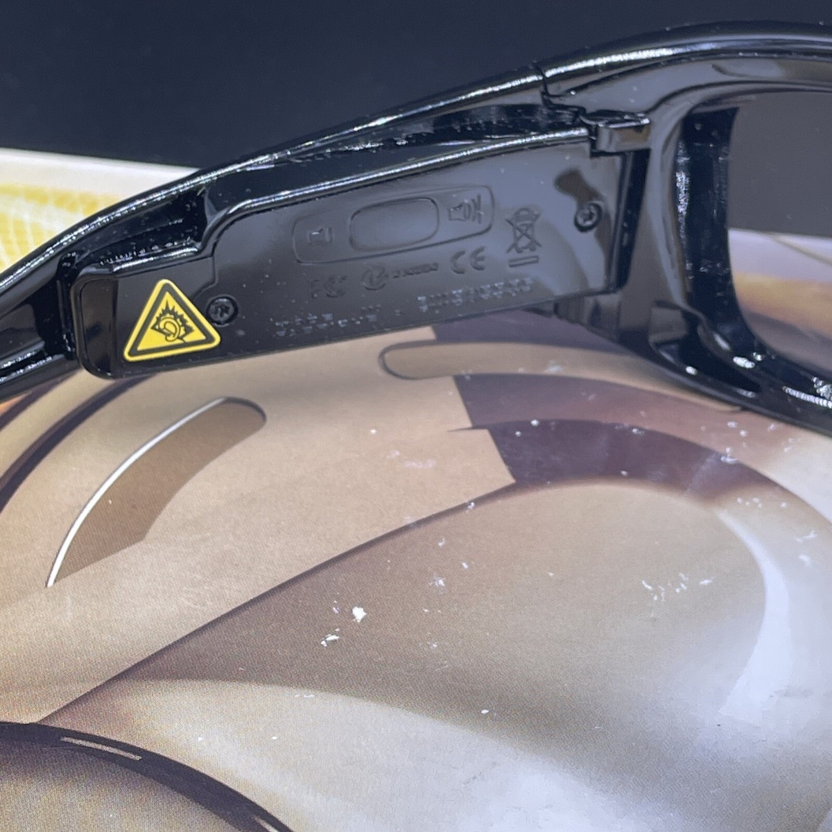 oakley thump 2 1gb T pain polished blk w Blk iridium lenses oakley thump 2 1gb T pain polished blk w Blk iridium lenses