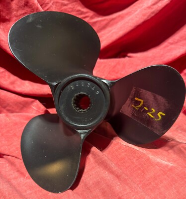 Chrysler 10 x 15 072072 Aluminum Propeller Chrysler 55 - 65HP 1977-1984 (2-25)