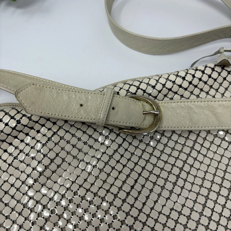 Cartera de mano de malla metálica marfil Whiting & Davis genuina vintage retro años 80’s Foto 3 de 4