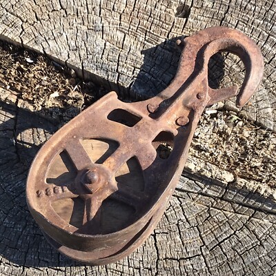 Barn Loft Hay Pulley 238ER/238EL Wooden &  Cast Iron Primitive Farmhouse Decor
