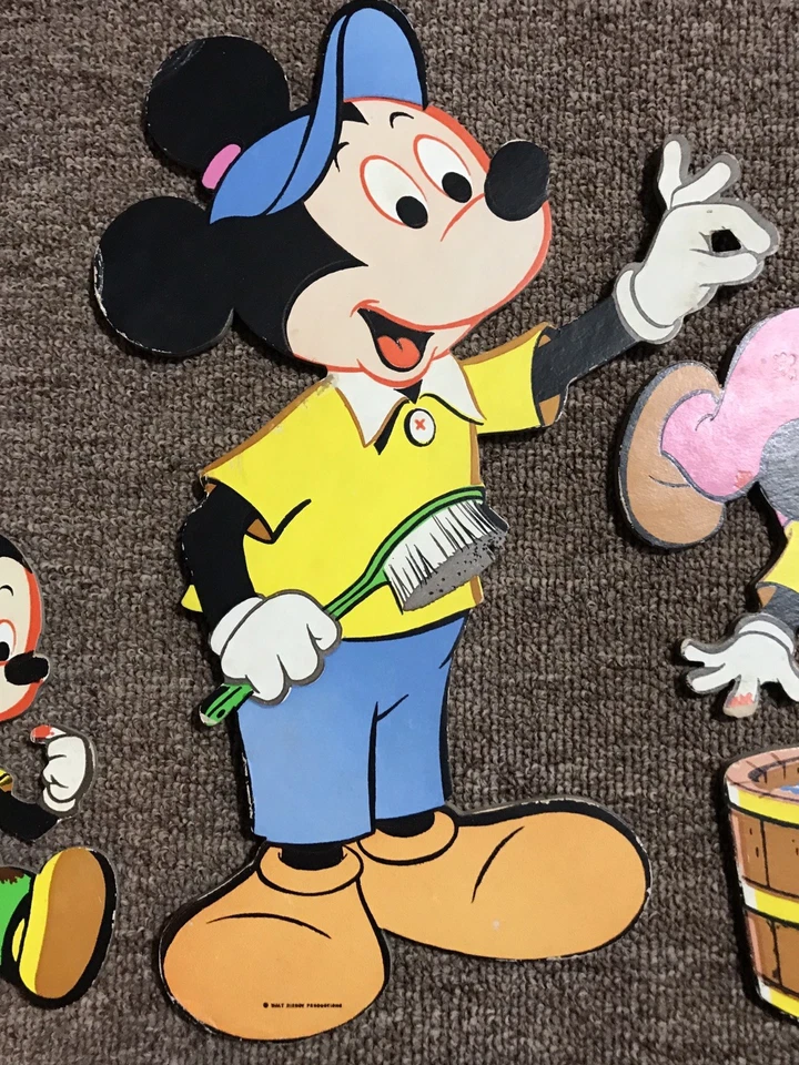 Walt Disney Vintage Wall Decor Hangings Plaques Cutouts Mickey Mouse Minnie Kids - Image 3 of 4