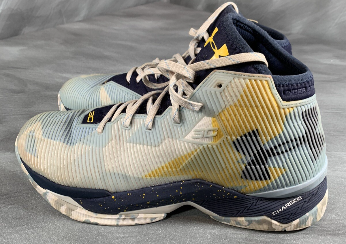 Under Armour Stephen Curry SC Charged Blue white yellow Basketball