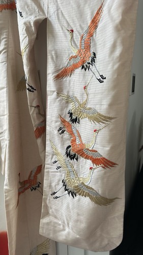 vintage japanese formal kimono Embroidered Cranes And Gold Silk - Picture 3 of 13