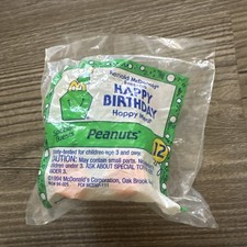 McDonald's Happy Meal 1994 Happy Birthday 12 Peanuts Snoopy on Piano Car NEW