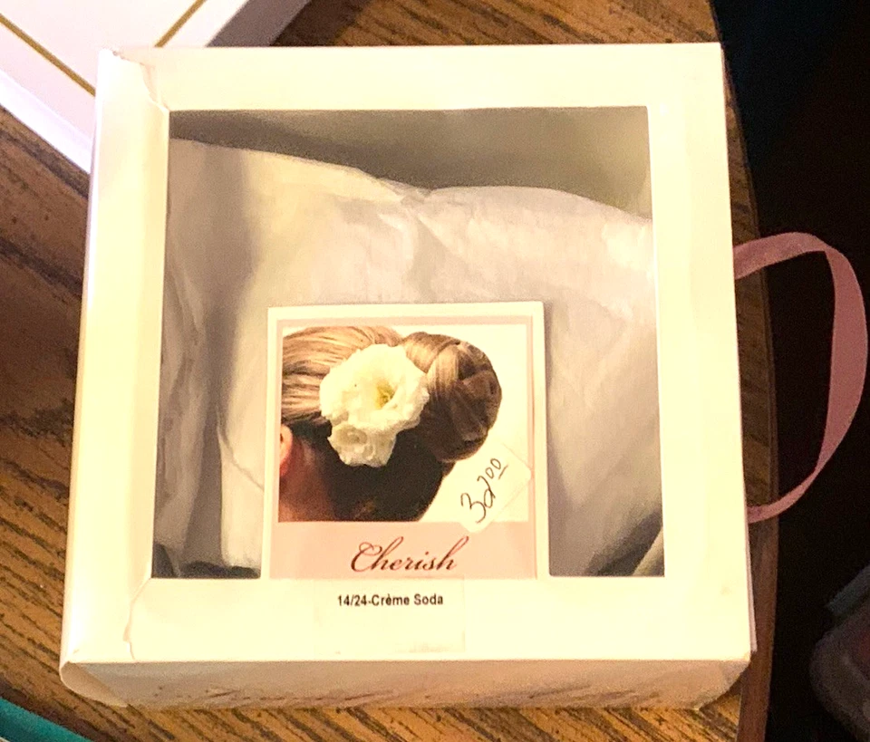 Cão trançado Formal Affairs por EasiHair 14/24 - Soda Cherish Weddings - Imagem 2 de 4