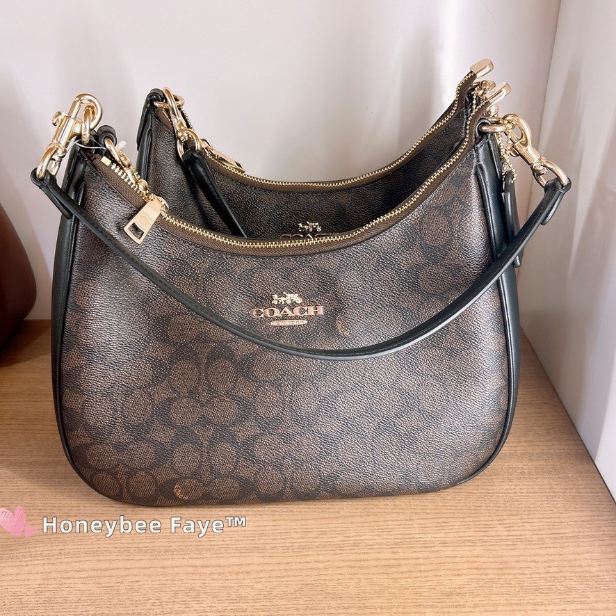NWT Coach Teri Hobo Bag In Signature Canvas CAK28/CV940/CAL52, $349.00