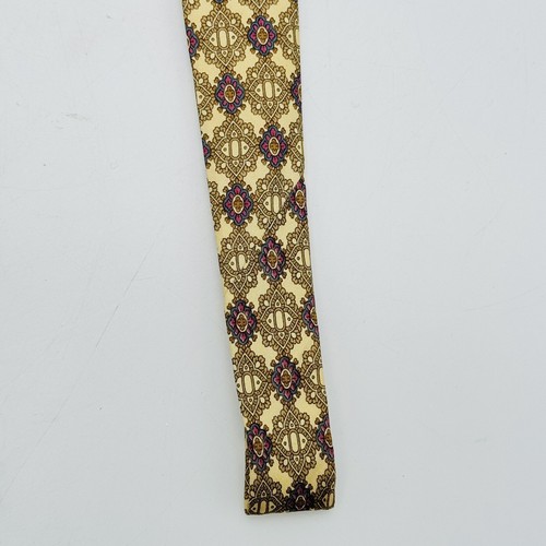 Vintage Yves Saint Laurent 100% Silk Tie Necktie Geometric RARE - Picture 15 of 16
