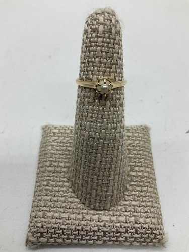 Vintage 14K Yellow Gold Women's Faux Pearl Ring Size 6 - Picture 2 of 7