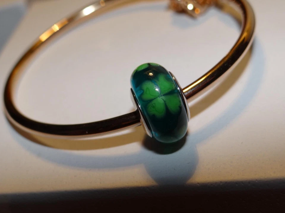 Charm Murrina In Vetro Quadrifoglio Fortuna in argento 925 - (Modello Pandora) - Immagine 4 di 4