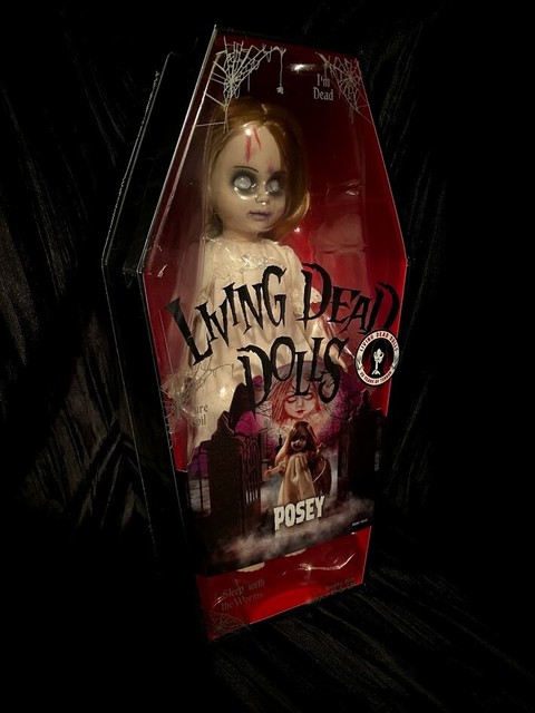 living dead dolls series 20