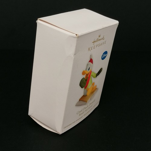 Disney Hallmark Keepsake Cool Duck Donald Christmas Ornament Boxed READ - Picture 15 of 21