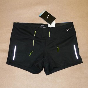 nike tight fit shorts