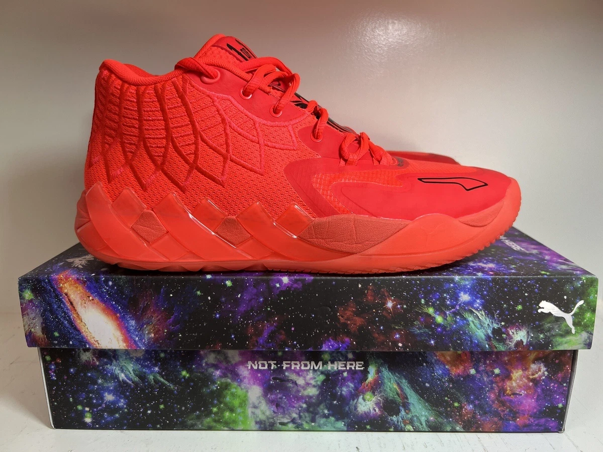 Puma red top shoes 01