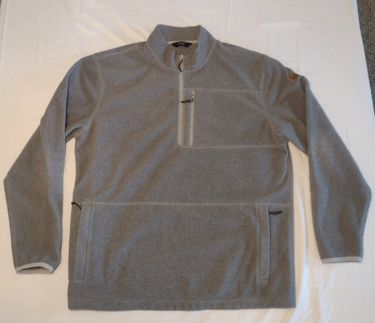 Huk Men's Large 1/2 Zip Pullover Fleece Jacket Polyester Light Brown Fly Fishing