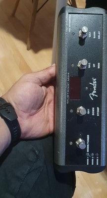 Fender Mustang Ms4