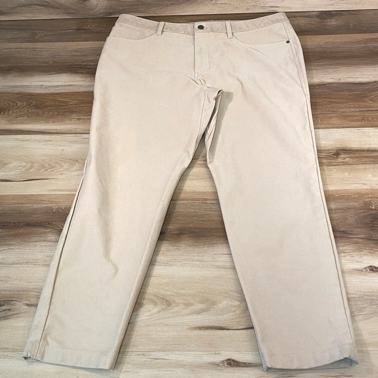 Lululemon ABC Pants Mens 38 Slim Fit Tan Khaki Warpstreme