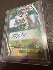 2021 Panini Absolute - Rookies Michael Carter #129 Green Spectrum Signatures /25