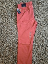 Club Room Men's Slim-Fit Stretch Chino Pants. Size 32/30 25