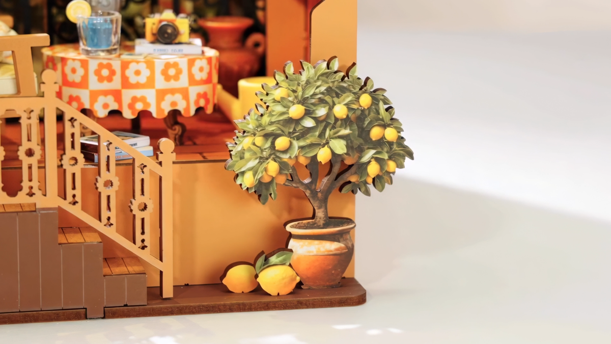 Rolife Sunset Isle DIY Book Nook Kit DIY Dollhouse 3D Wooden