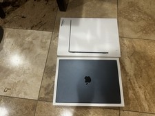 2025 Apple MacBook Air 15-inch M4 Chip 16GB RAM 256GB SSD Midnight MW1L3LL/A