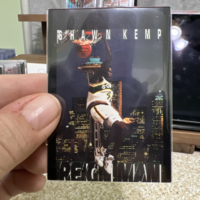 1993-94 Skybox Premium - ERROR Shawn Kemp #337 Seattle Supersonics