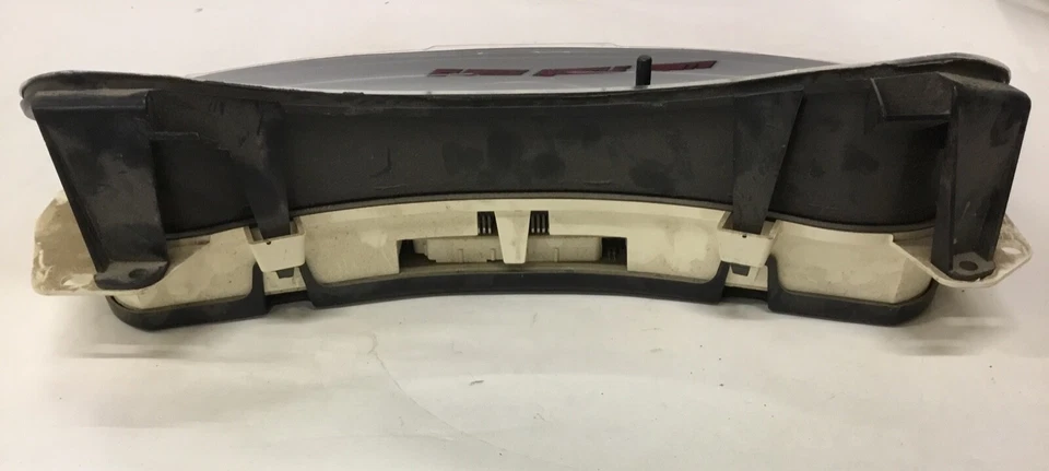  Velocímetro suburbano original 00 01 02 Chevrolet Silverado Tahoe 15758075  - Imagem 3 de 4