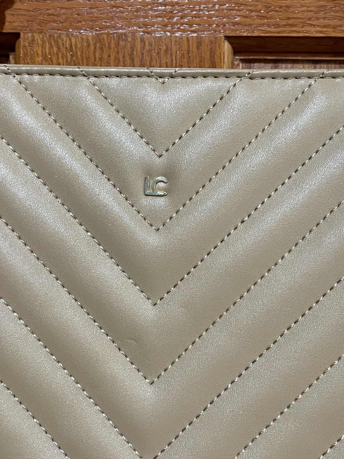 Picture 3 of 10