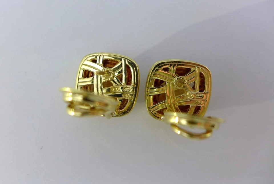 Pendientes David Yurman Albion Oro Amarillo 18KT Citrino 750 y Diamantes Omega Back Foto 3 de 4