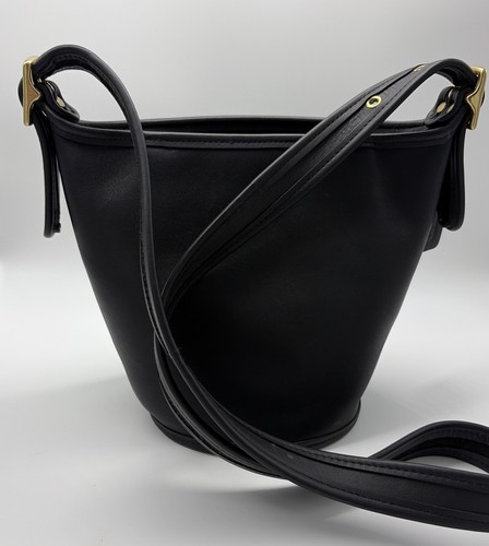 Coach Vintage Maggie Duffle Bucket Black Leather W Brass Hardware Style 9019
