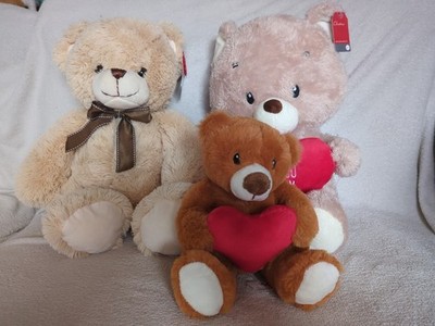 Konvolut 3 Teddybären Neu mit Etikett Plüschtiere Herz Liebe süß Teddy Adoption