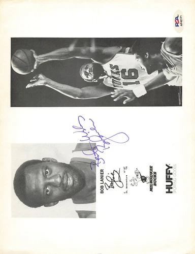 Bob Lanier Bucks Signed 8 1/2x11 Photo Autograph PSA/DNA AP42171