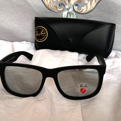 RB4165  SONNENBRILLE WEISS SILBER RAY-BAN JUSTIN (54-16,145MM) NEH-608