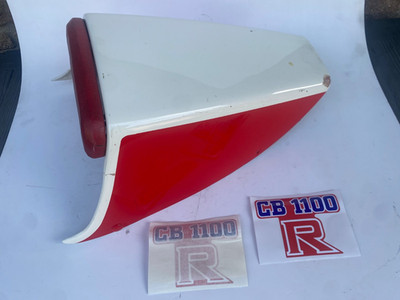 Abdeckung Sitzbank Sozius Honda CB 1100 R SC08
