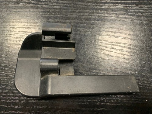 BMW 5 E60 E61 2007 Verkleidung Laufschiene Sitzschiene Beifahrersitz GSD35873