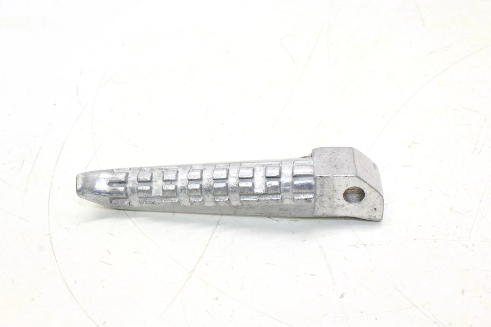 Clavija reposapiés Suzuki Dr250sl 1990 Foto 3 de 4