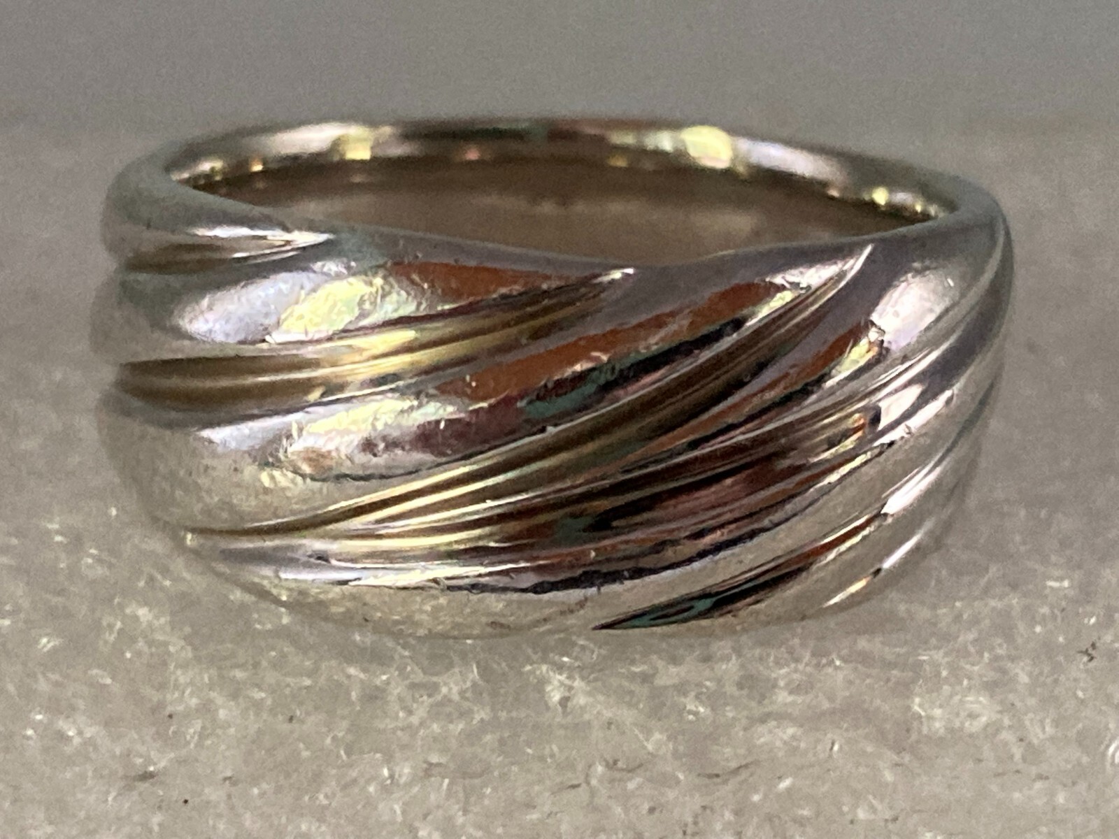 Sterling Silver Solid 925 Dome Style Ring with Fl… - image 9