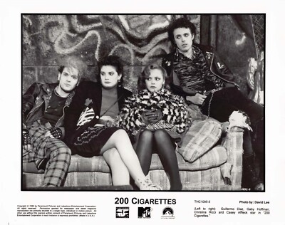 200 cigarettes ebay Christina Ricci 200 CIGARETTES Casey Affleck 1999 original 8x10 press photos