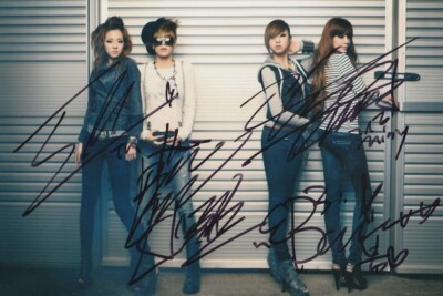 2NE1 CL MINZY DARA Park BOM Autograph Handwritten Photo Card Used