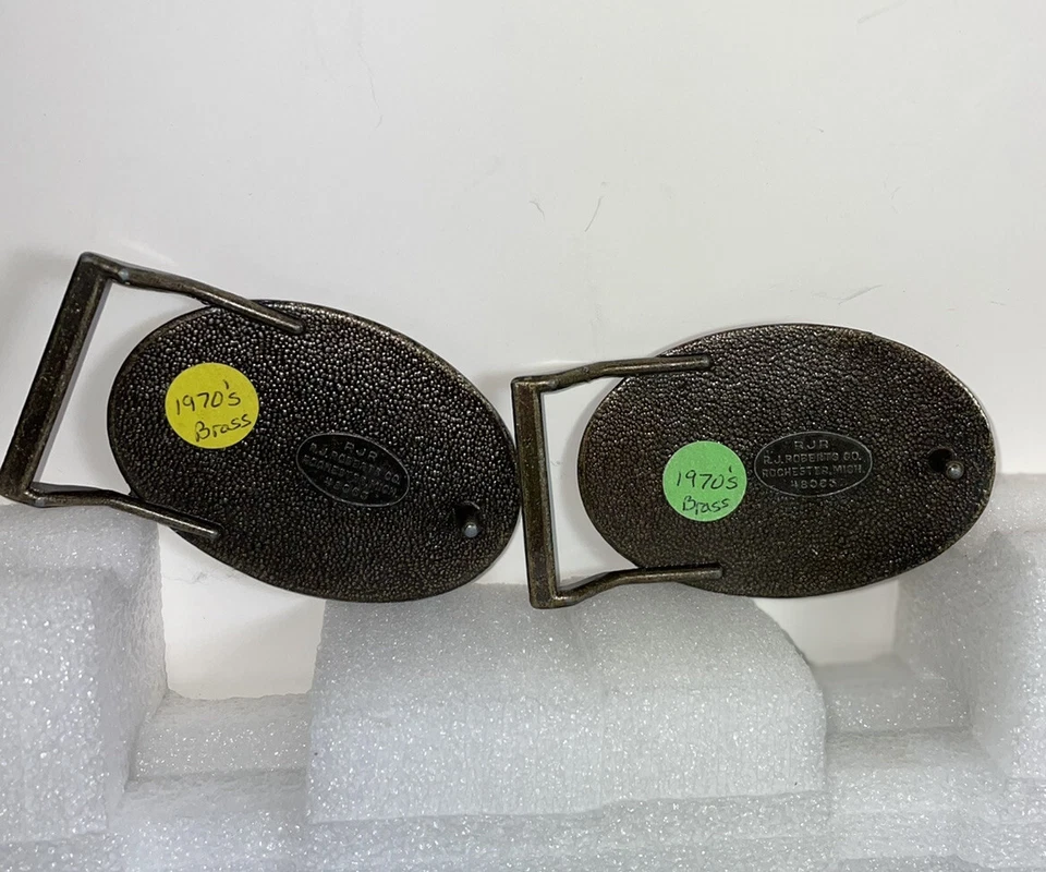 Lote De 2 Hebilla De Cinturón Chevrolet De Colección Automóvil RJR Color Latón Rochester, MI Foto 2 de 4