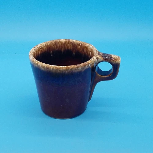 HULL MUG BROWN DRIP VINTAGE COFFEE TEA CUP OVEN PROOF USA POTTERY 1 FINGER.