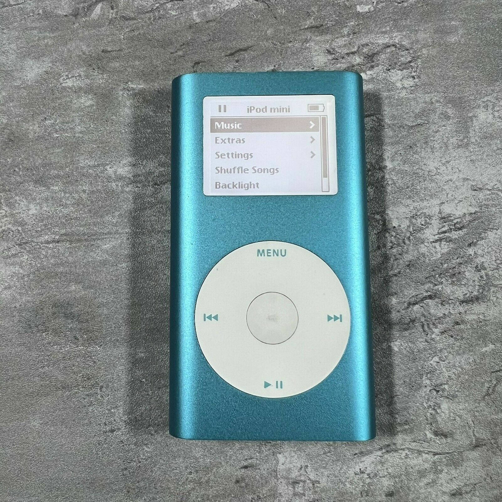 Apple iPod mini 2nd Generation Blue (4 GB) Tested - Works Great