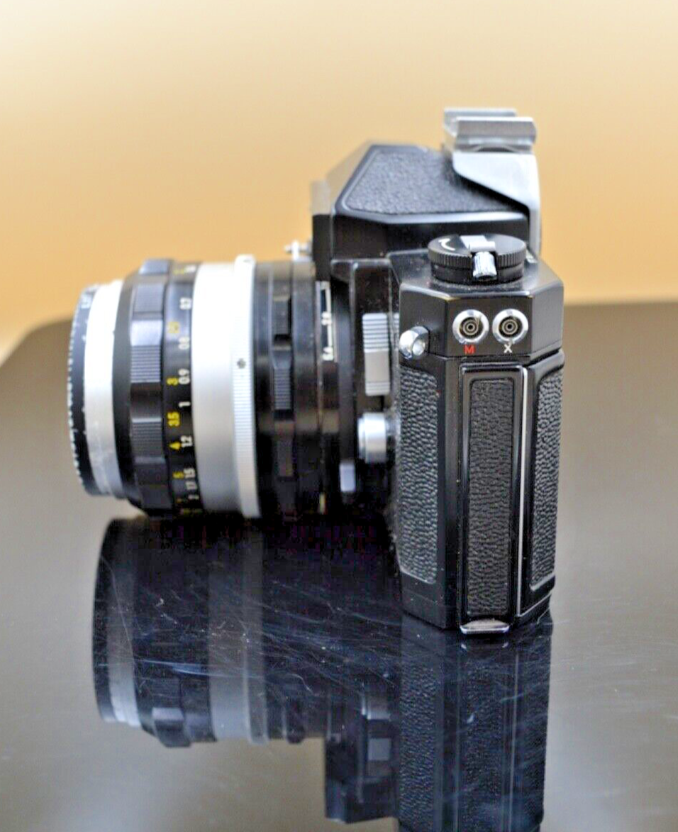 Nikon Nikkormat FT n w/ 50mm F/1:1.4 with camera case | eBay