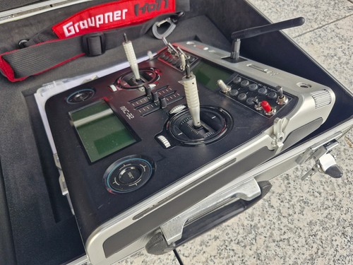 Graupner MC 32 Pro mit Koffer,Pult und Originalkarton - Bild 18 von 24