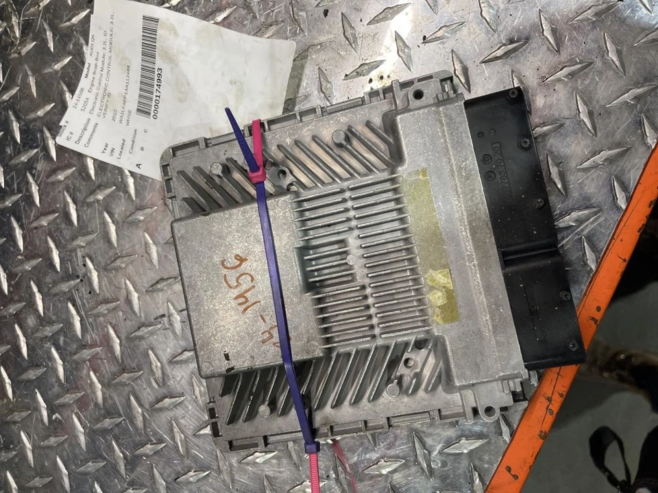 Módulo de control electrónico ECM del motor 3,2 L compatible con 09-10 AUDI Q5 999373 Foto 2 de 2